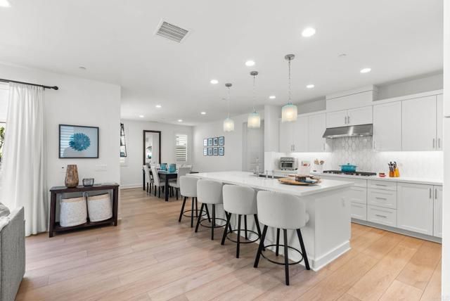 105 S Nevada Ave., Ventura, CA 93004