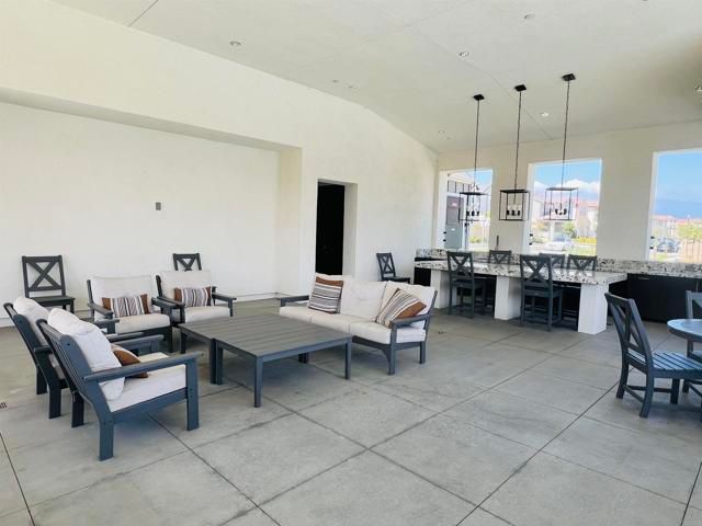 105 S Nevada Ave., Ventura, CA 93004