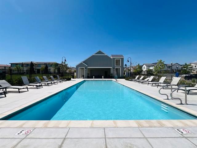 105 S Nevada Ave., Ventura, CA 93004