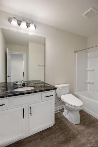 43583 Chancellor Lane, Novi, MI 48375