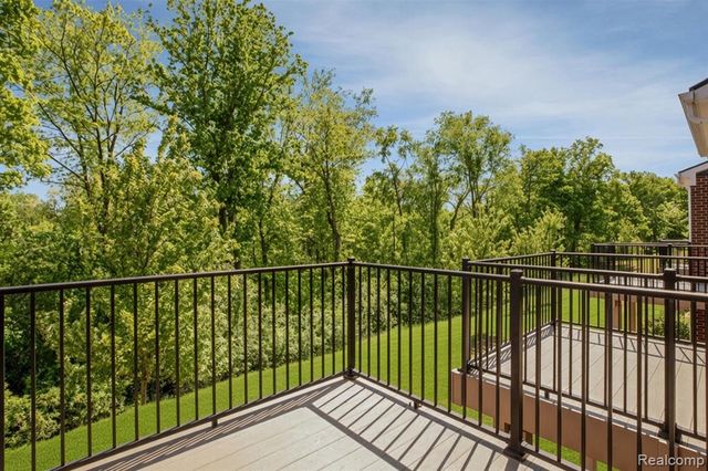 43583 Chancellor Lane, Novi, MI 48375