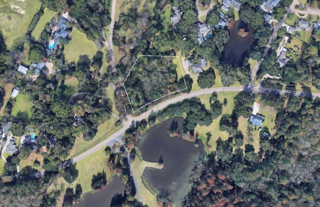 14521 Highland Rd, Baton Rouge, LA 70810