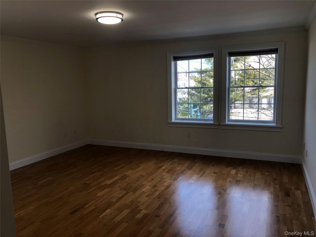 147 Main Street 3B, Mineola, NY 11501