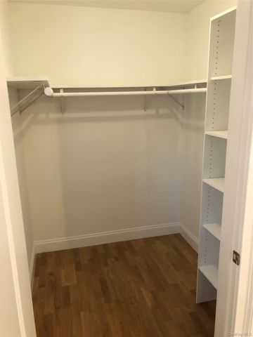 147 Main Street 3B, Mineola, NY 11501