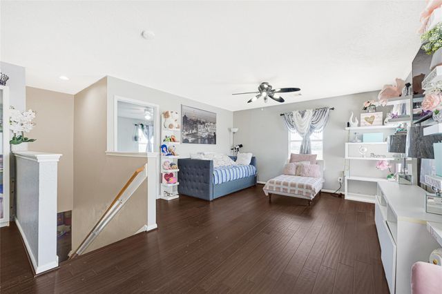 6522 Green Pear Lane, Houston, TX 77049