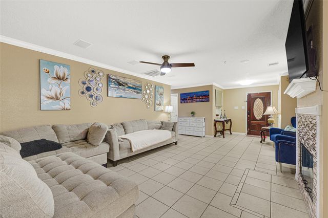 6522 Green Pear Lane, Houston, TX 77049