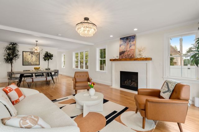 148 Main St, Waltham, MA 02453