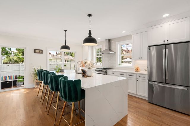 148 Main St, Waltham, MA 02453