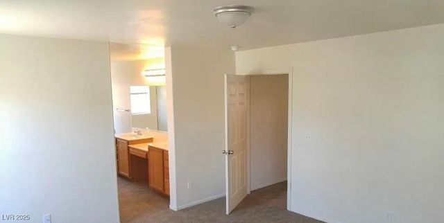 3883 Winter Whitetail Street, Las Vegas, NV 89122