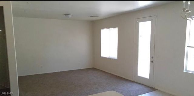 3883 Winter Whitetail Street, Las Vegas, NV 89122