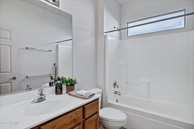 3640 E TORREY PINES Lane, Chandler, AZ 85249