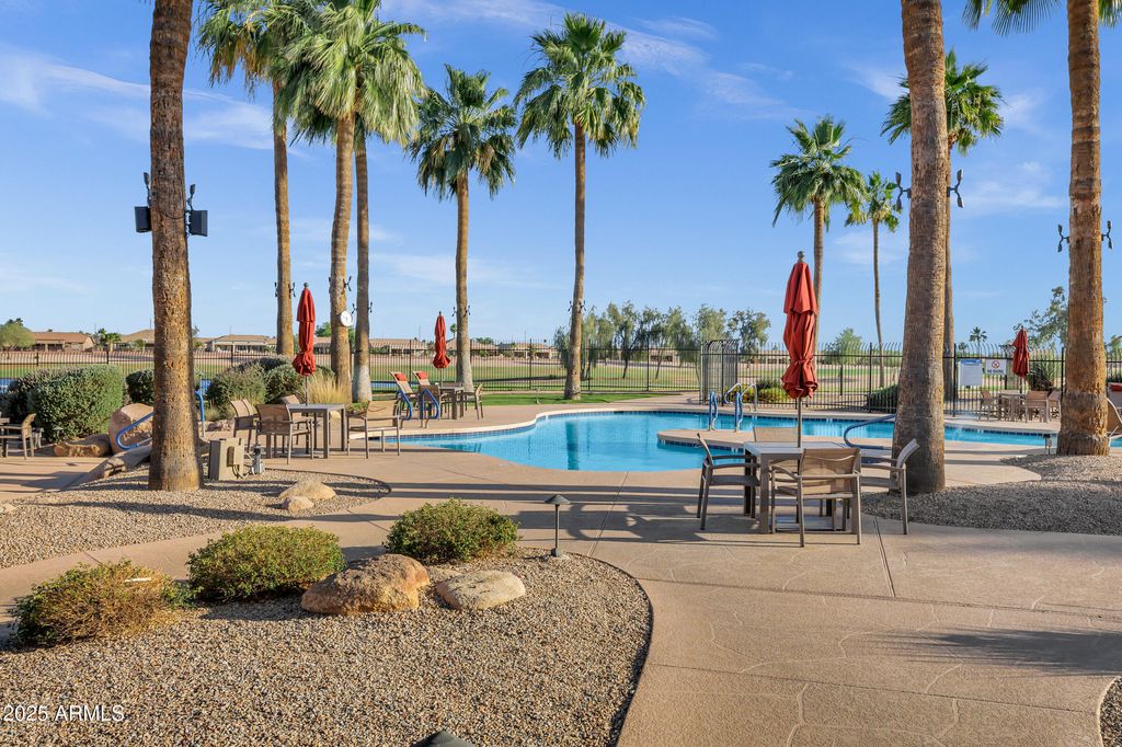 Image 47 of property listing at 3640 E TORREY PINES Lane, Chandler, AZ 85249