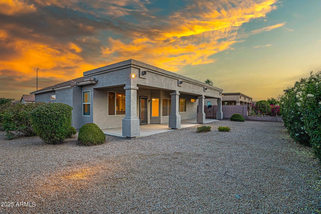 Image 65 of property listing at 3640 E TORREY PINES Lane, Chandler, AZ 85249