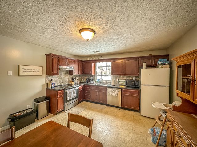 108 Davis Street, Berea, KY 40403