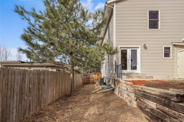 380 County Road, Louisville, CO 80027