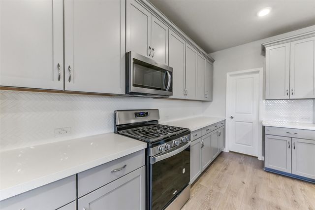 3205 21st Street N, Texas City, TX 77590