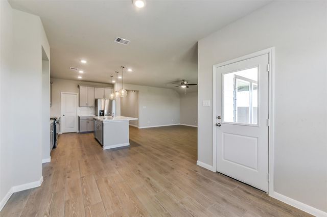 3205 21st Street N, Texas City, TX 77590