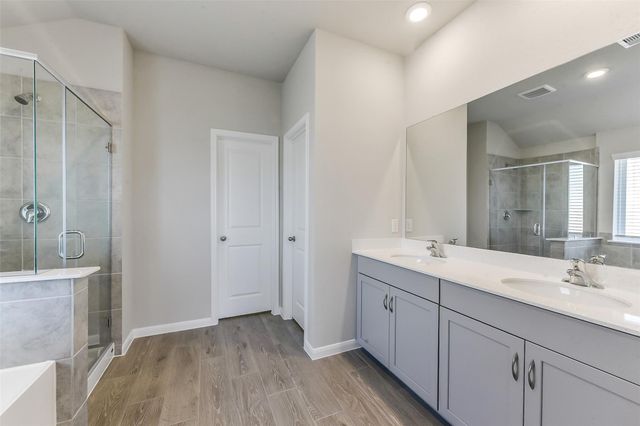 3205 21st Street N, Texas City, TX 77590