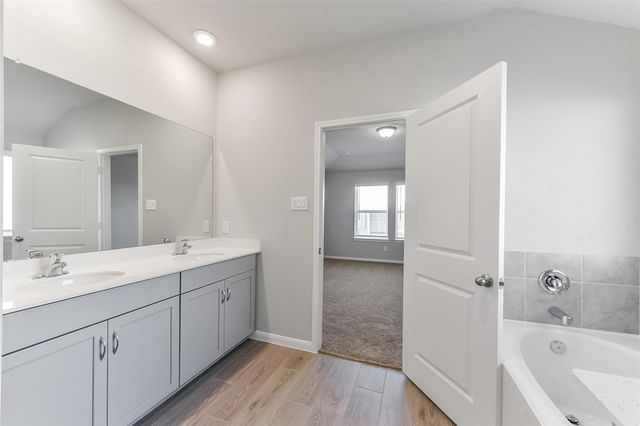 3205 21st Street N, Texas City, TX 77590