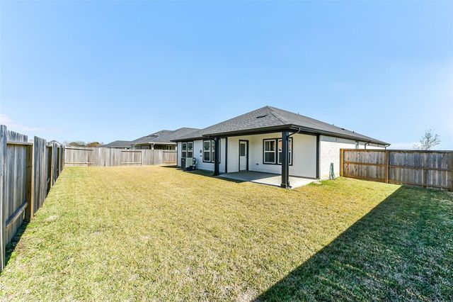 3205 21st Street N, Texas City, TX 77590