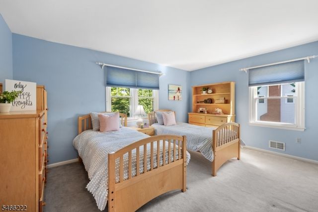 47 Amerman Ln, Hillsborough Twp., NJ 08844