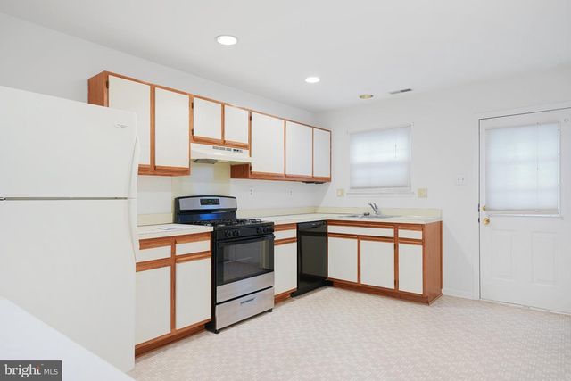 313 MARTINIQUE DR, Williamstown, NJ 08094