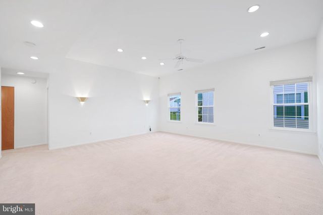 313 MARTINIQUE DR, Williamstown, NJ 08094