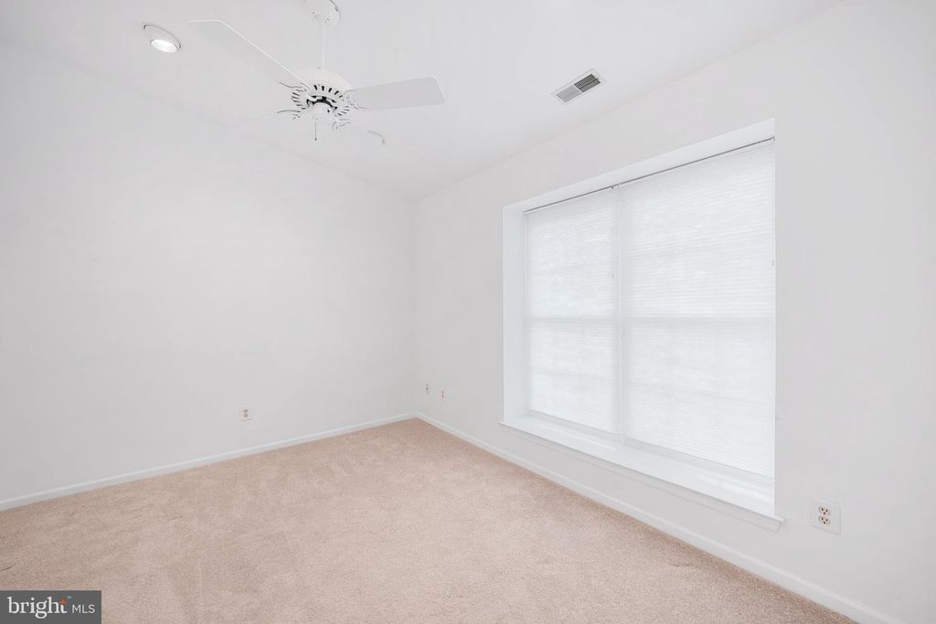 313 MARTINIQUE DR, WILLIAMSTOWN, NJ 08094 — photo 4