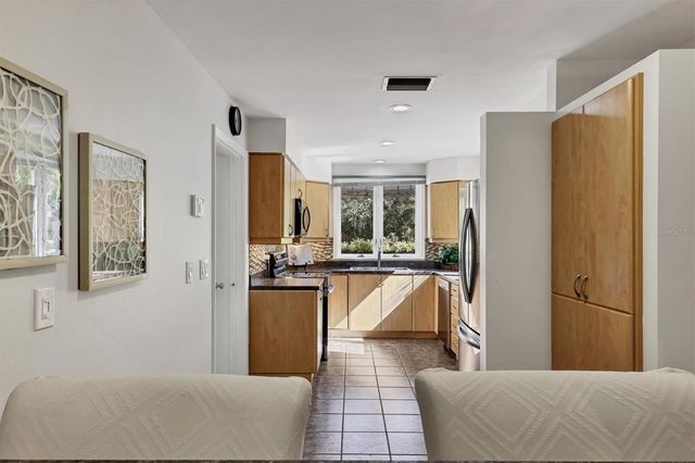 4540 ASCOT CIRCLE N, Sarasota, FL 34235