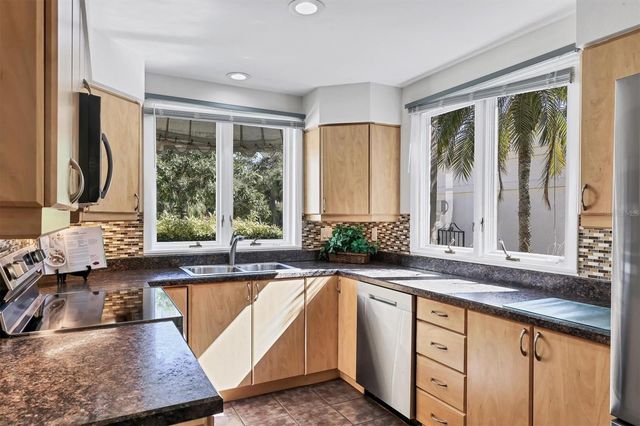 4540 ASCOT CIRCLE N, Sarasota, FL 34235