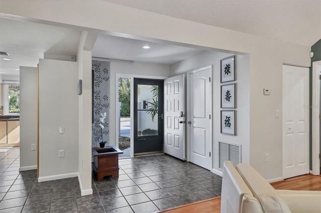 4540 ASCOT CIRCLE N, Sarasota, FL 34235