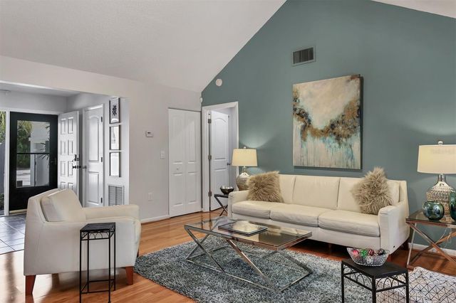 4540 ASCOT CIRCLE N, Sarasota, FL 34235