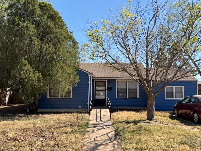 2420 29th Street, Lubbock, TX 79411