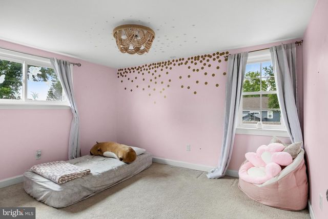 109 N COLES AVE, Maple Shade, NJ 08052
