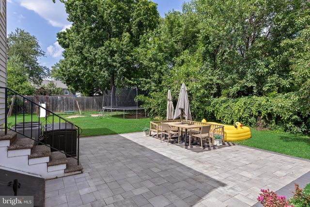 109 N COLES AVE, Maple Shade, NJ 08052