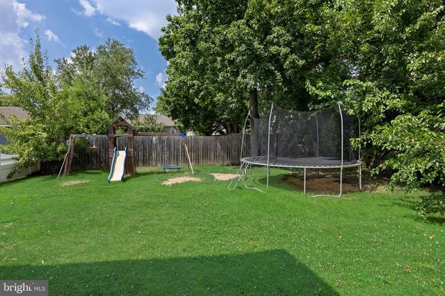 109 N COLES AVE, Maple Shade, NJ 08052