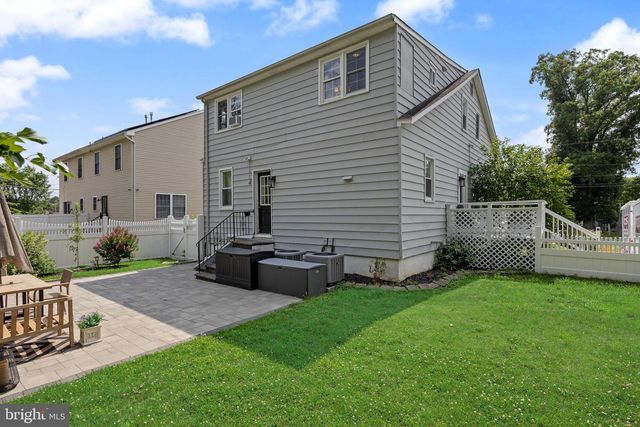 109 N COLES AVE, Maple Shade, NJ 08052