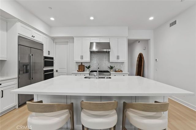 138 Jayhawk, Irvine, CA 92602
