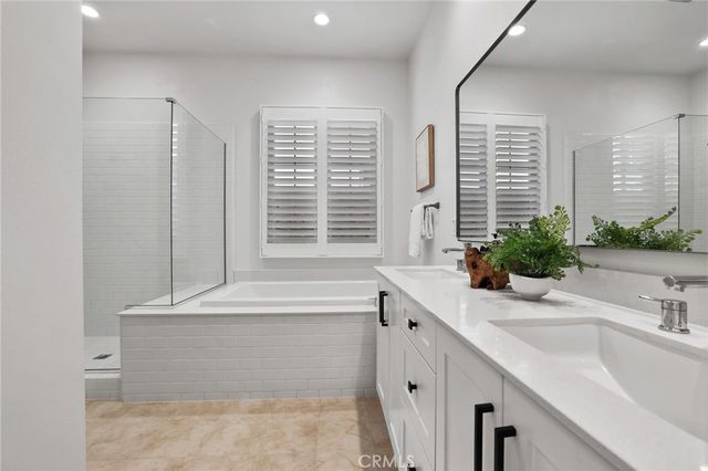 138 Jayhawk, Irvine, CA 92602