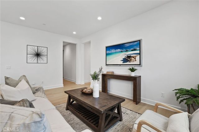 138 Jayhawk, Irvine, CA 92602