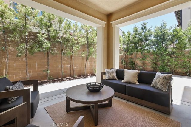 138 Jayhawk, Irvine, CA 92602