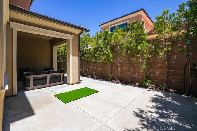 138 Jayhawk, Irvine, CA 92602