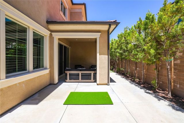 138 Jayhawk, Irvine, CA 92602