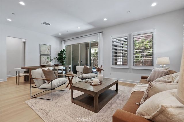 138 Jayhawk, Irvine, CA 92602
