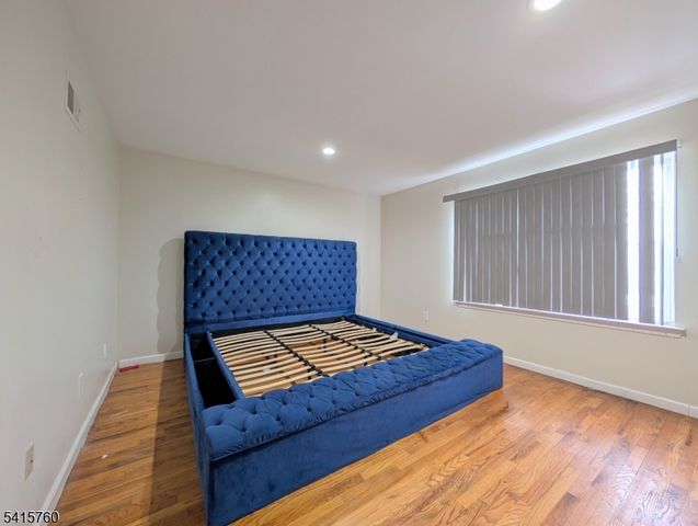 448 Fulton St, Elizabeth City, NJ 07206