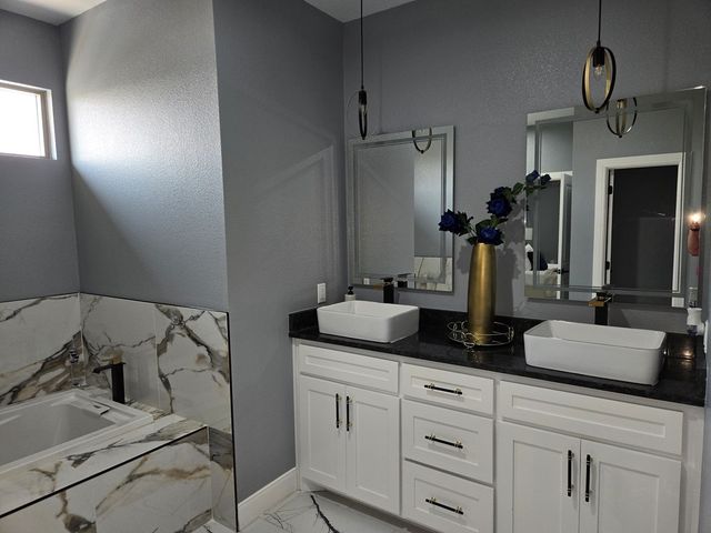 11455 W Chaparral Rd, Odessa, TX 79764