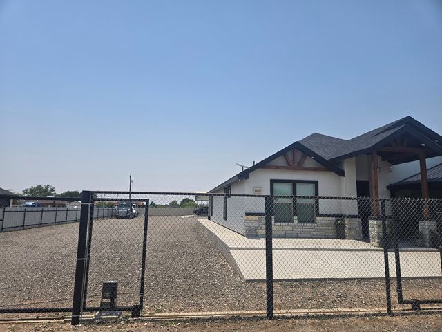 11455 W Chaparral Rd, Odessa, TX 79764