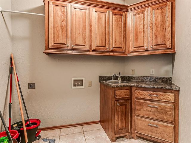 4495 SE 37th Street, Norman, OK 73072