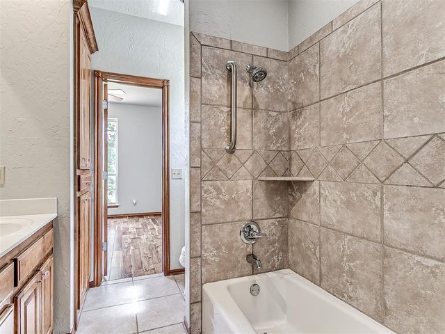 4495 SE 37th Street, Norman, OK 73072