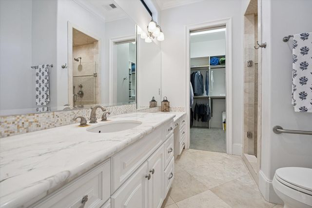 4022 Coleridge Street, West University Place, TX 77005